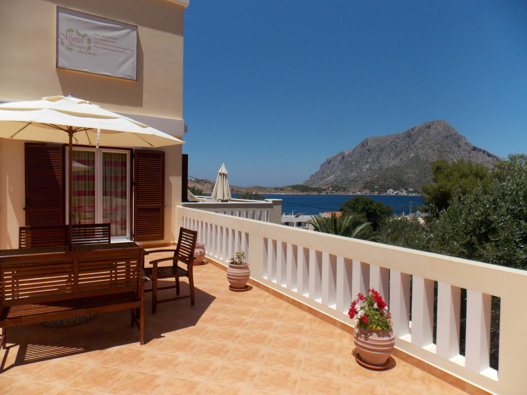 Myrties Boutique Apartments Masouri Eksteriør billede