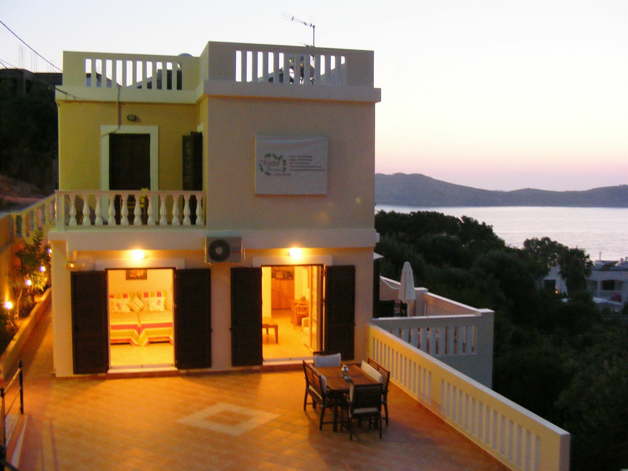 Myrties Boutique Apartments Masouri Eksteriør billede